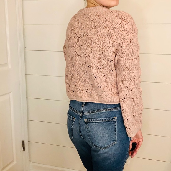 Knit Cropped Bell Sleeve Sweater - Picture 4 of 8